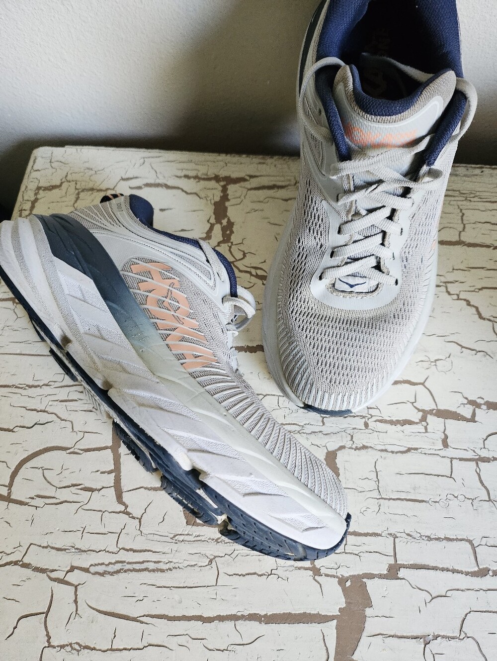 Hoka One One Bondi 7 Womens Running Shoes Size 7 Good Used Condition